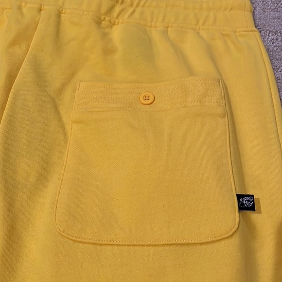 HUSTLE GANG men’s aslan pant cyber yellow with pockets. Size 3XL - Picture 9 of 12
